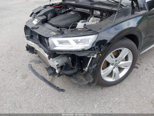 WA1BNAFY9J2055527 Audi Q5 2.0t Premium/2.0t Tech Premium