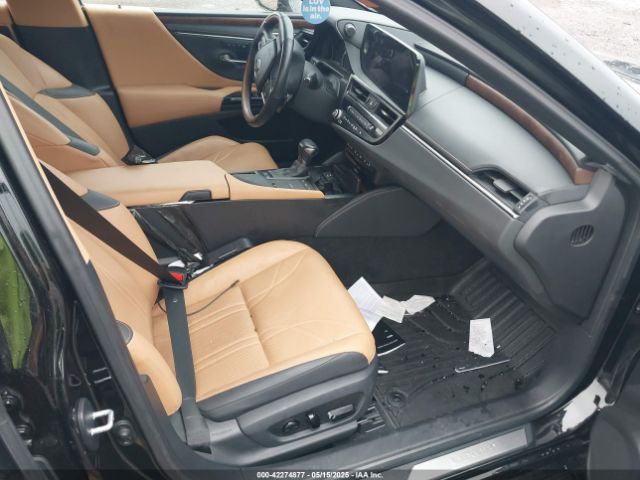 58AEA1C19NU025142 Lexus Es 300h Luxury