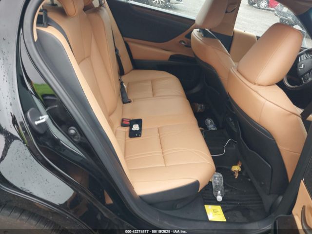 58AEA1C19NU025142 Lexus Es 300h Luxury