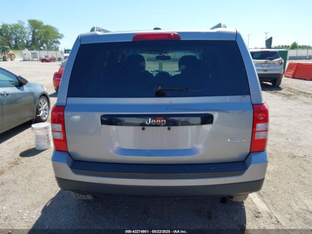 1C4NJPFA1GD612920 Jeep Patriot Latitude