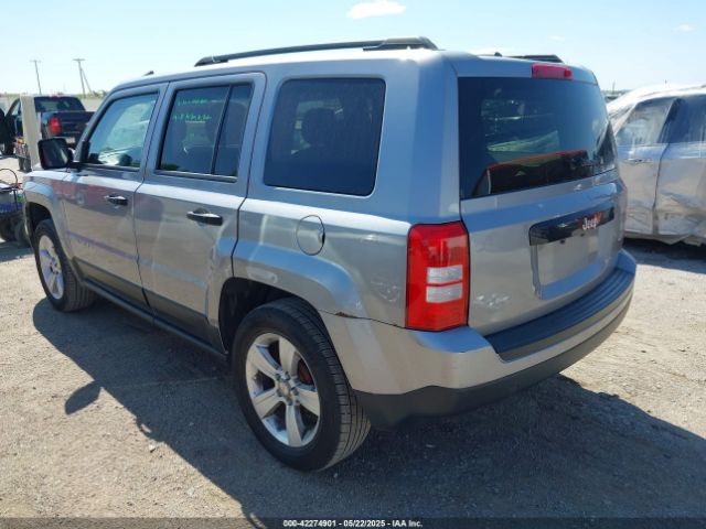 1C4NJPFA1GD612920 Jeep Patriot Latitude
