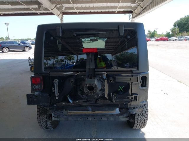 1C4BJWDG1GL266684 Jeep Wrangler Unlimited Sport