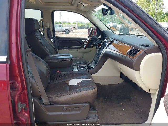 2011 CADILLAC ESCALADE 1GYS4DEF4BR129482 Photo 4