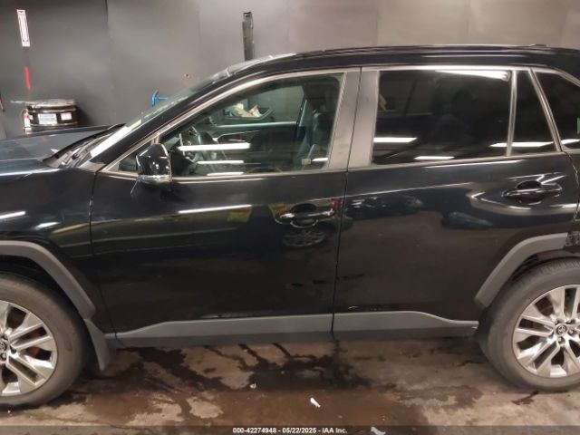 2T3A1RFV6LW130440 Toyota Rav4 Xle Premium