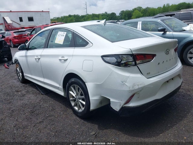5NPE24AF7JH644044 Hyundai SONATA SE