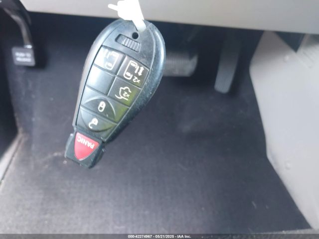 2016 CHRYSLER TOWN & COUNTRY 2C4RC1BG5GR297121 Photo 10