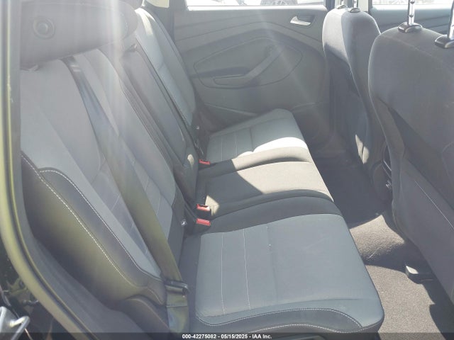 1FMCU9G91GUB91291 Ford 2016