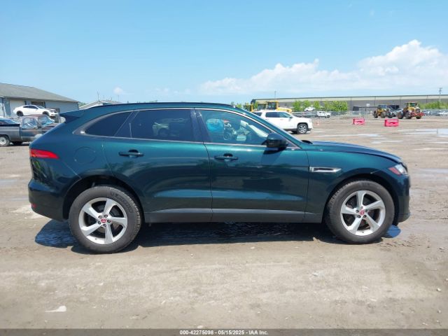 SADCJ2BV1HA091739 Jaguar F-pace 35t Premium