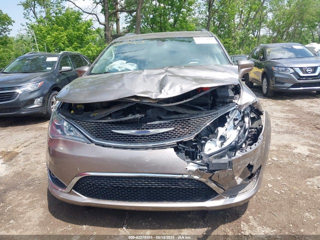 2C4RC1BGXHR569390 Chrysler Pacifica Touring-l