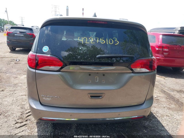 2C4RC1BGXHR569390 Chrysler Pacifica Touring-l
