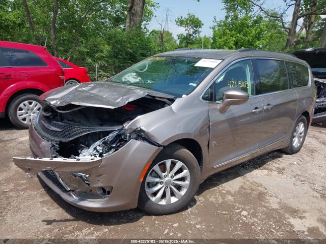 2017 CHRYSLER PACIFICA 2C4RC1BGXHR569390 Photo 5