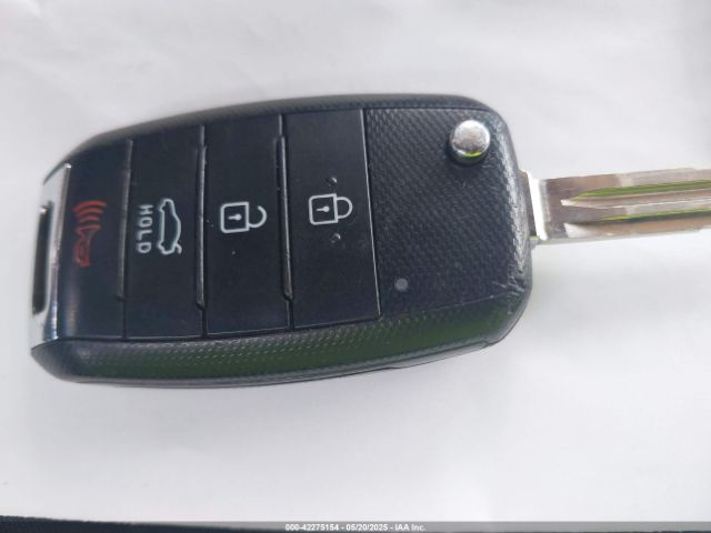 3KPFK4A70HE141659 KIA FORTE LX