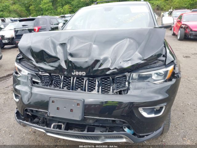 2017 JEEP GRAND CHEROKEE 1C4RJFBG3HC802666 Photo 5