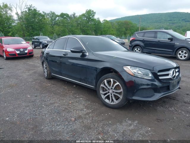 2016 MERCEDES-BENZ C 300 WDDWF4KB9GR157150