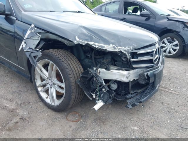 WDDGF8AB2EA937399 Mercedes-Benz C 300 Luxury 4matic/sport 4matic