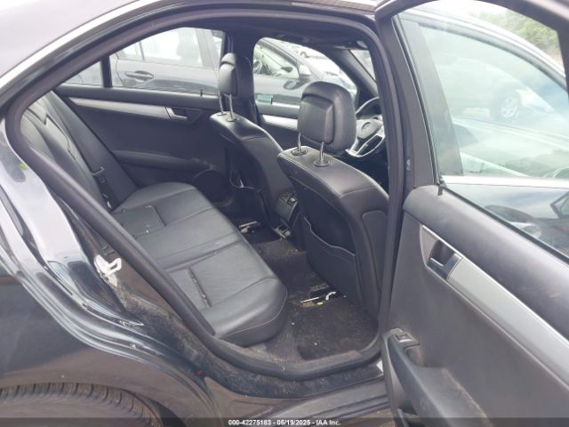 WDDGF8AB2EA937399 Mercedes-Benz C 300 Luxury 4matic/sport 4matic