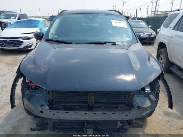 1FMCU0JZXPUA30782 Ford dura d4 ivct atk