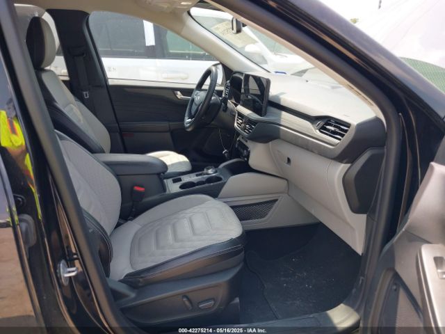 1FMCU0JZXPUA30782 Ford dura d4 ivct atk