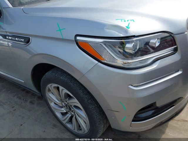 5LMJJ3LG4PEL12405 Lincoln Navigator Reserve L