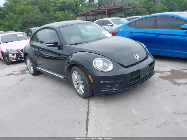 2017 VOLKSWAGEN BEETLE 3VWF17AT4HM626410