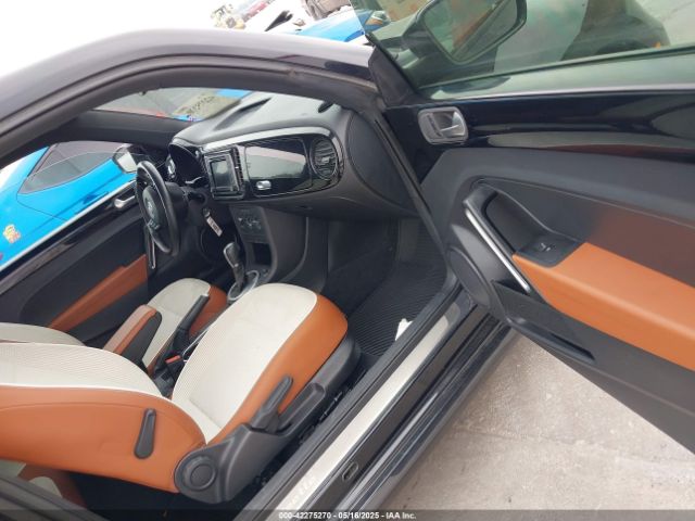 2017 VOLKSWAGEN BEETLE 3VWF17AT4HM626410 Photo 4