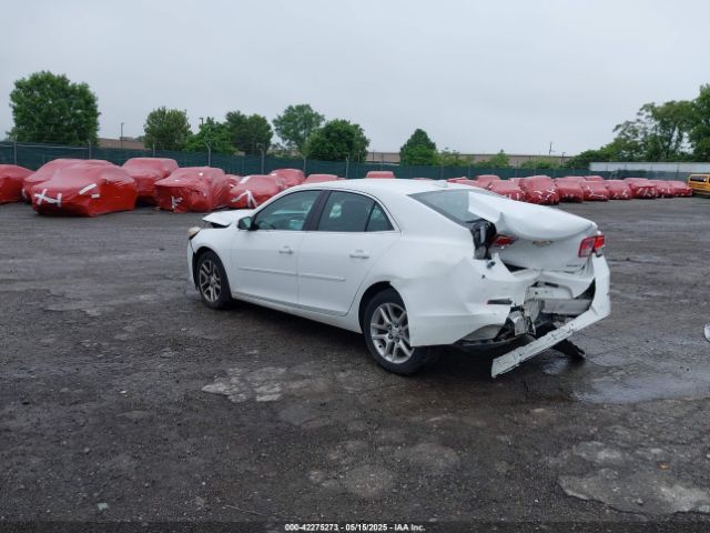 2014 CHEVROLET MALIBU 1G11C5SL6EF165631 Photo 2