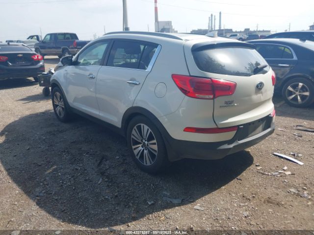 KNDPCCAC4F7783324 KIA Sportage Ex
