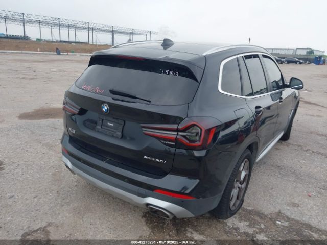 2022 BMW X3 5UX43DP00N9K73575 Photo 3