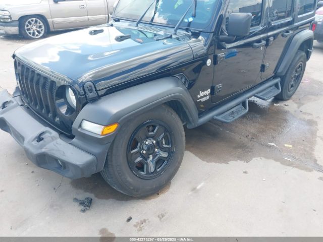 1C4HJXDG9KW653488 Jeep Wrangler Unlimited Sport 4x4