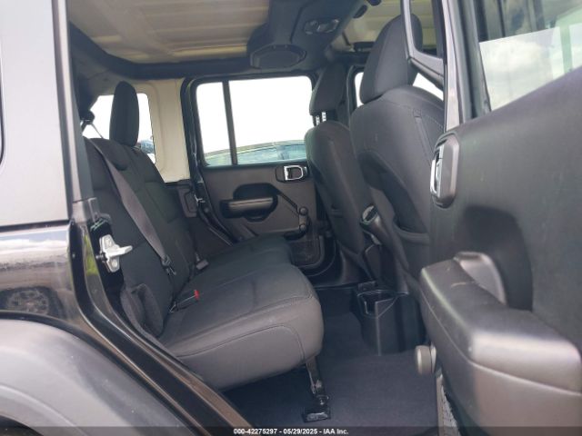 1C4HJXDG9KW653488 Jeep Wrangler Unlimited Sport 4x4