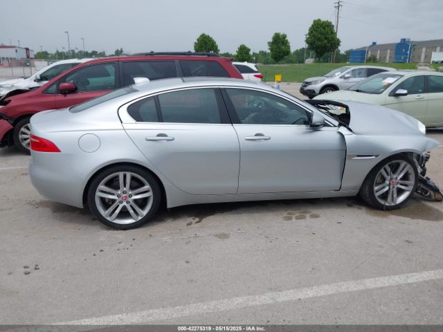 SAJAK4BV2HA963732 Jaguar Xe 35t Prestige