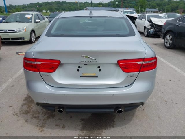 SAJAK4BV2HA963732 Jaguar Xe 35t Prestige