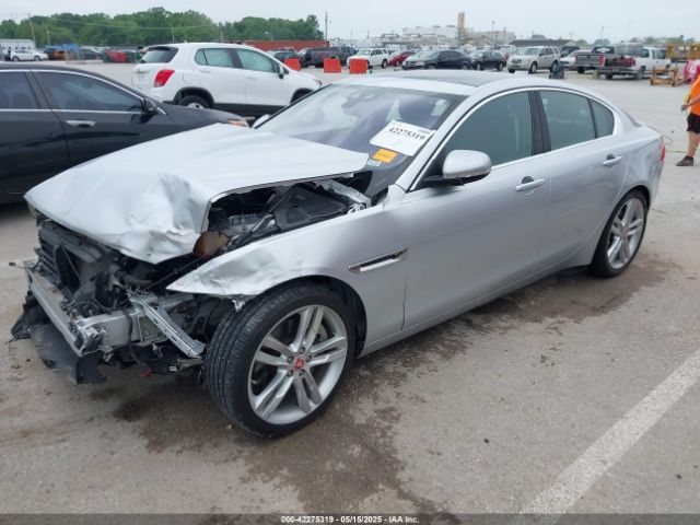 SAJAK4BV2HA963732 Jaguar Xe 35t Prestige