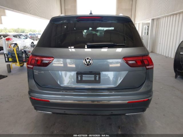 3VV3B7AX0LM007612 Volkswagen Tiguan 2.0t Se/2.0t Se R-line Black/2.0t Sel