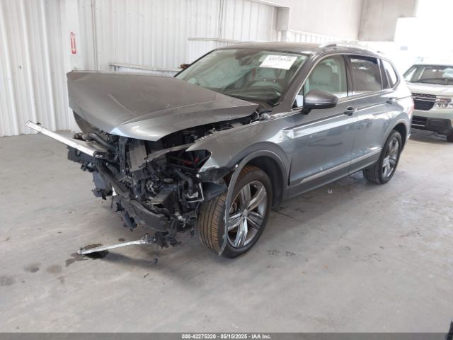3VV3B7AX0LM007612 Volkswagen Tiguan 2.0t Se/2.0t Se R-line Black/2.0t Sel
