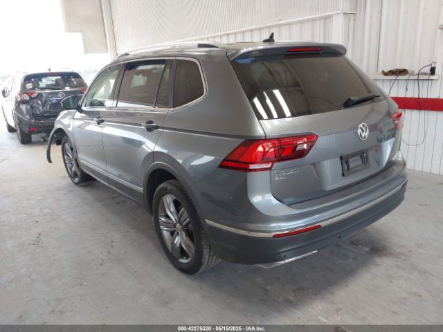 3VV3B7AX0LM007612 Volkswagen Tiguan 2.0t Se/2.0t Se R-line Black/2.0t Sel
