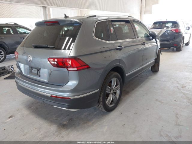 3VV3B7AX0LM007612 Volkswagen Tiguan 2.0t Se/2.0t Se R-line Black/2.0t Sel