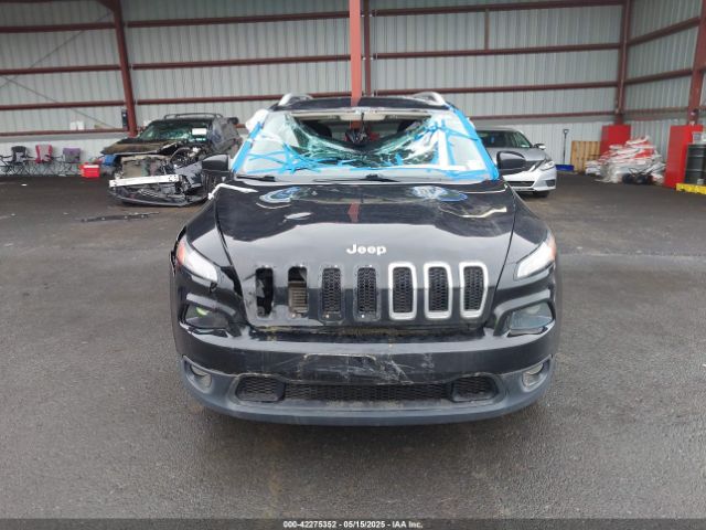 1C4PJMCB7HW651716 Jeep Cherokee Latitude 4x4