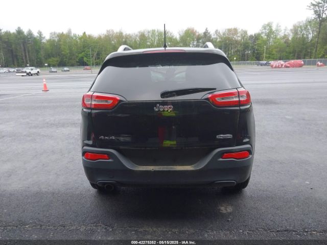 1C4PJMCB7HW651716 Jeep Cherokee Latitude 4x4