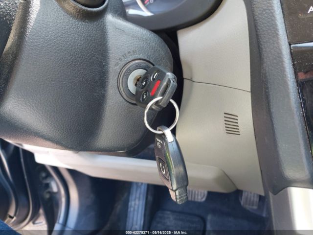 JF2SJAEC8HH573659 Subaru Forester 2.5i Premium