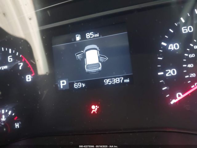 KNDJ23AU5N7812393 KIA SOUL LX