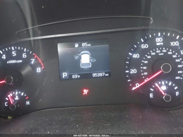 KNDJ23AU5N7812393 KIA SOUL LX