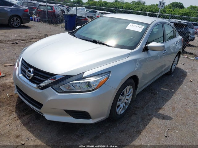 Nissan Altima 2.5 S 2017 1N4AL3AP5HC496048 Image 2