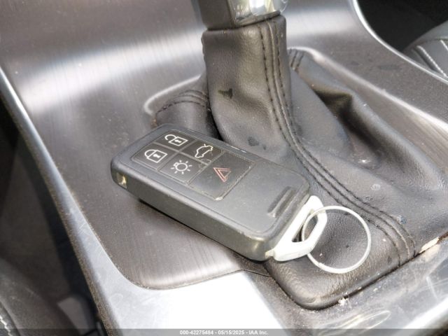2016 VOLVO S60 YV149MFK7G2395665 Photo 10