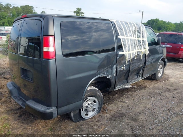 1GAWGPFG6E1173373 Chevrolet Express 2500 Ls