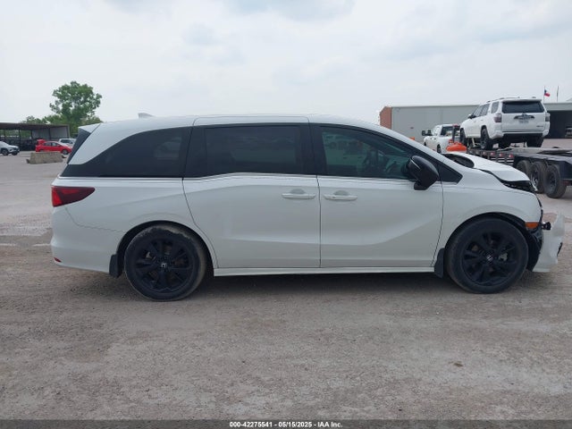 Honda Odyssey Sport 2023 5FNRL6H74PB045229 Image 13