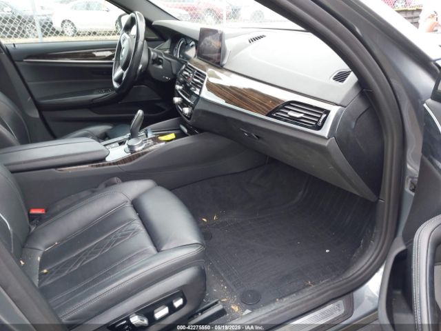 2019 BMW 540I WBAJE7C52KWW00201 Photo 4