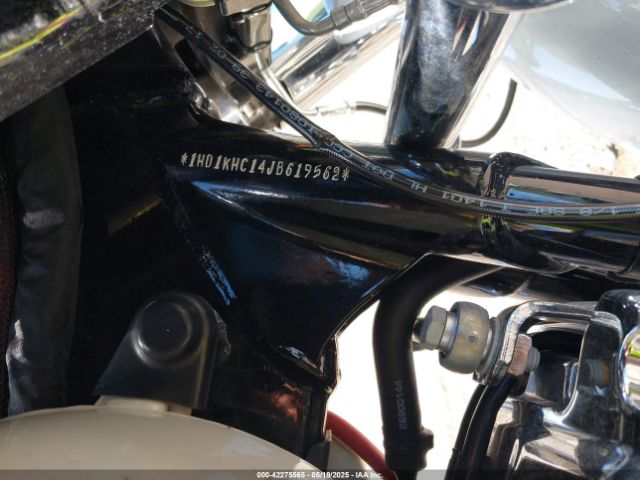 2018 HARLEY-DAVIDSON FLTRX 1HD1KHC14JB619562 Photo 9