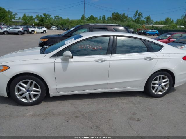 1FA6P0H76G5116572 Ford FUSION SE