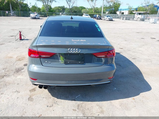 Audi A3 40 Premium/40 Titanium Premium 2019 WAUAUGFF1K1014982 Image 16